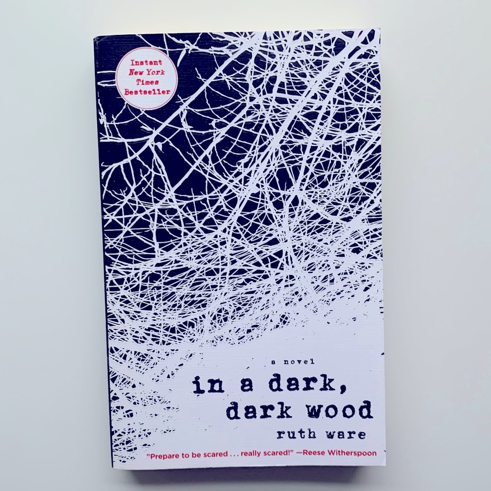 Book - in a dark, dark wood by Ruth Ware